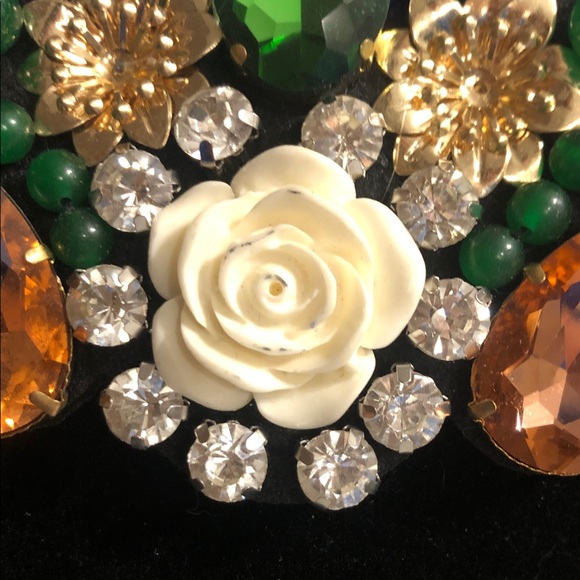 Vintage Floral Gemstone Necklace with Red, Blue, and Green Accents - Picture 4 of 12